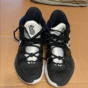 Nike Black and White Basketball Shoes